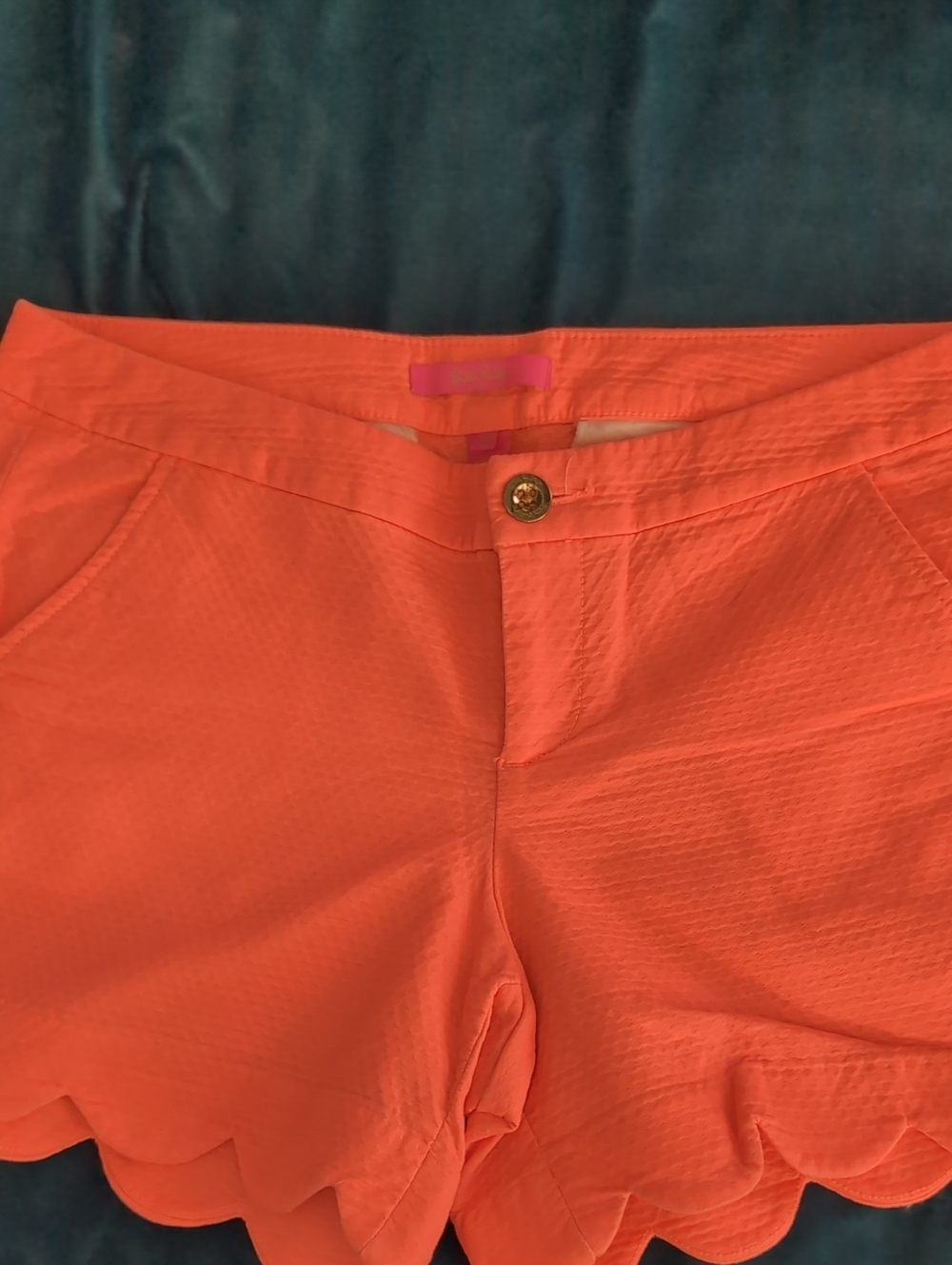 Lilly Pulitzer Coral Scallop Hem Shorts